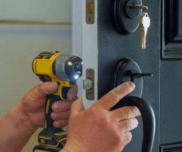 How to Choose the Right Locksmith for Your Emergency Needs