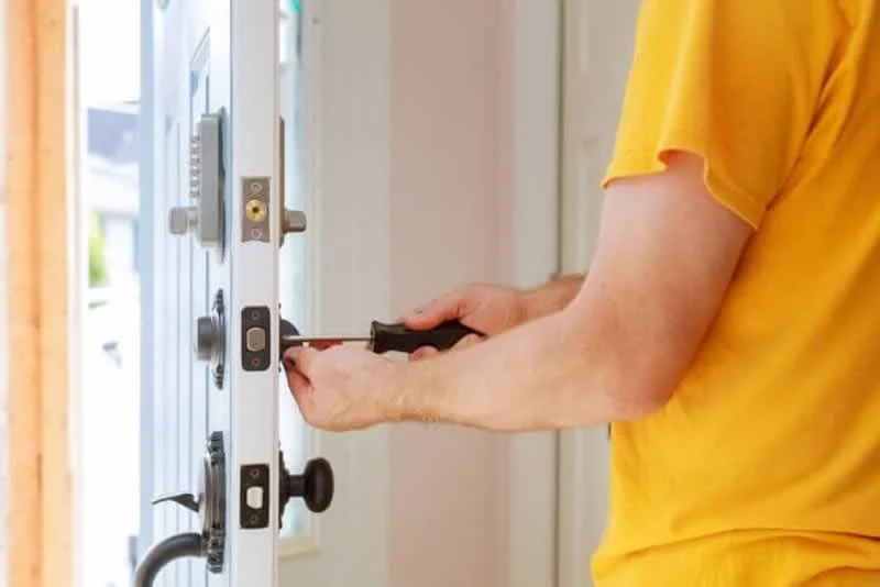 How to Secure Your Windows and Doors Using Professional Locksmith Tips