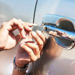 How to Choose the Right Locksmith for Emergency Car Lockouts