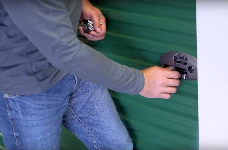 How to Secure Your Storage Unit: Locksmith Solutions