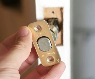 How to Replace Old Locks Without Compromising Security