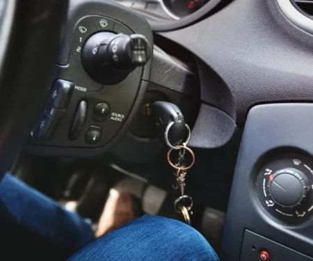 What to Do If Your Car Key Stops Working Suddenly While Traveling