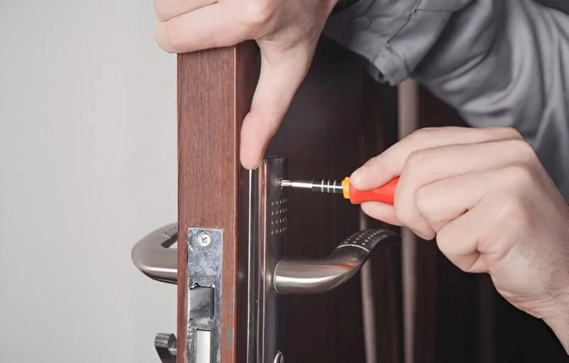 24 Hour Locksmith Near Me in Bakersfield CA for Emergency Help