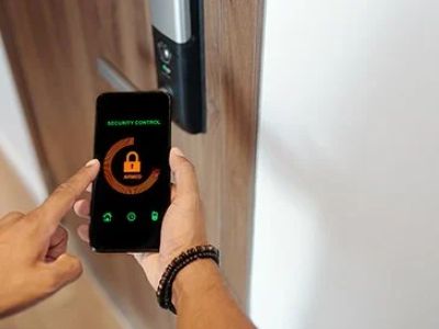 Why You Should Upgrade to Smart Locks With a Locksmith Near Me