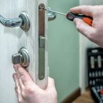 Why Locksmith Near Me Reviews Matter Before Hiring a Professional
