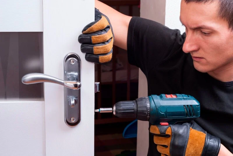 24 Hour Locksmith Near Me: When You Should Call and What It Costs