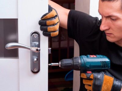 24 Hour Locksmith Near Me: When You Should Call and What It Costs