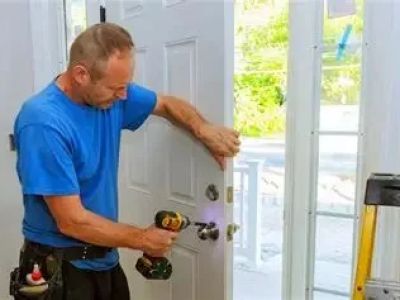 Best Ways to Secure Your Front Door According to Locksmith Experts