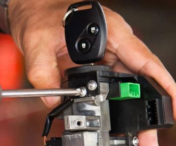 Car Ignition Repair Near Me: When to Call a Locksmith Guide