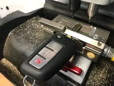 Mobile Locksmith Near Me in Oakland CA for Car Key Programming | Locksmith Finder