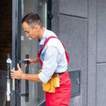 When Businesses Need to Call a Commercial Locksmith Near Me