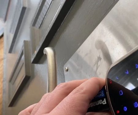 What to Do If Your Smart Lock Battery Dies and You Are Locked Out