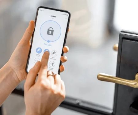 Can a Locksmith Unlock Digital Door Locks Near Me Quickly | Expert Solutions