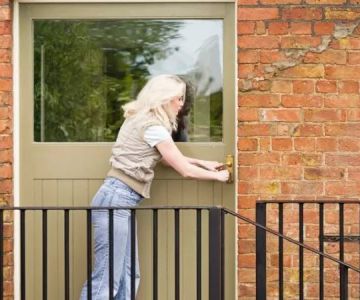 Locked Out of House Early Morning? How to Get Help Fast Near Me