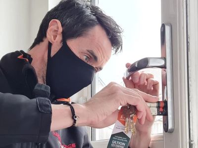 Where Can I Find a Licensed Locksmith Near Me?
