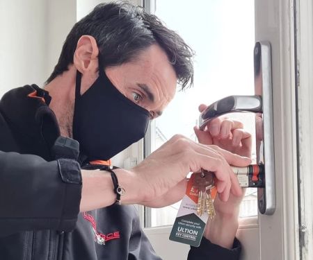 Where Can I Find a Licensed Locksmith Near Me?