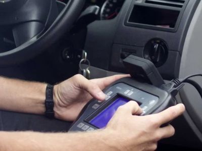 Car Key Programming Near Me: Locksmiths vs Dealerships Explained
